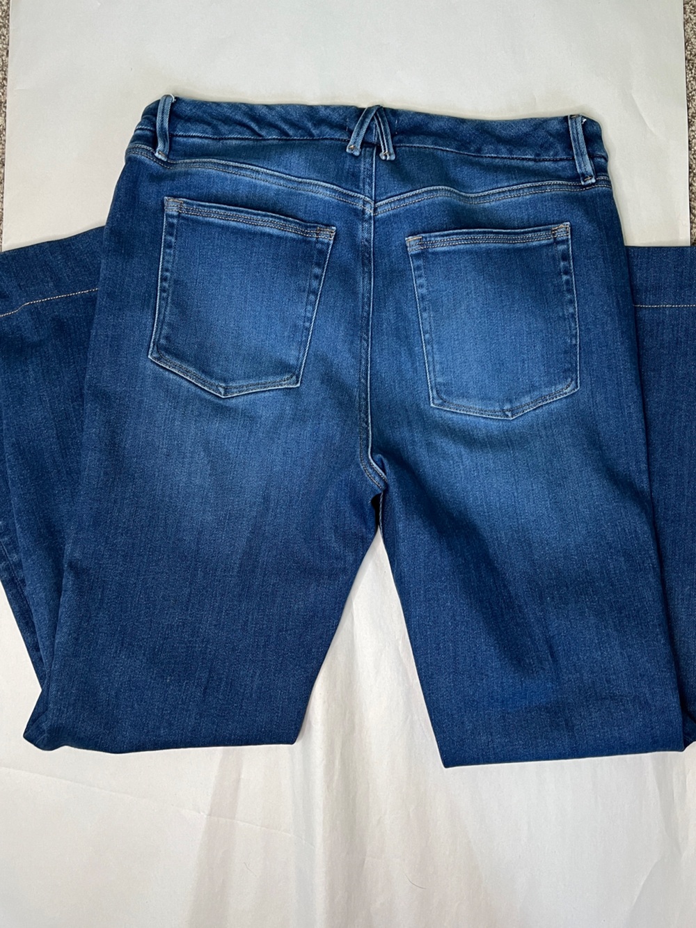Good American Good Legs Flare Jeans Blue843 Hemmed 29" Inseam Sz 14/32 - Picture 4 of 9